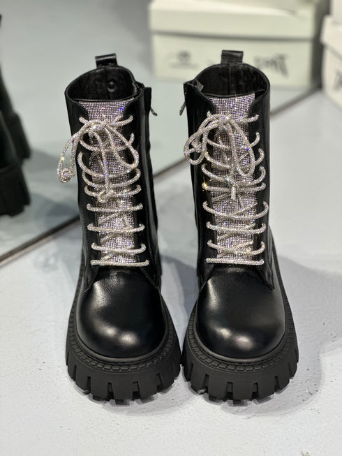 SOSA TAŞLI HAKİKİ DERİ POSTAL